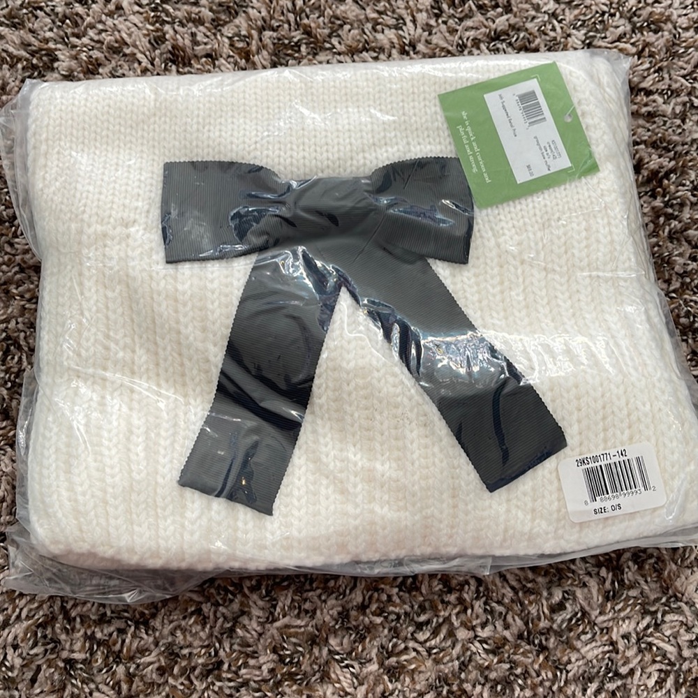NEW Kate Spade bow knit scarf - Picture 1 of 3